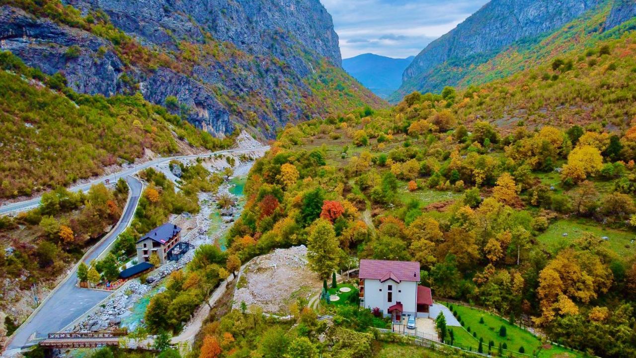 Vila Alexander B&B Valbone Buitenkant foto
