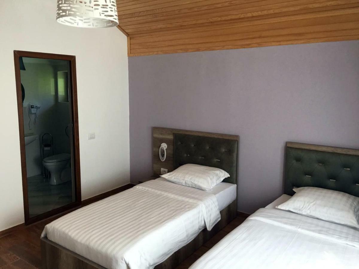 Vila Alexander B&B Valbone Buitenkant foto