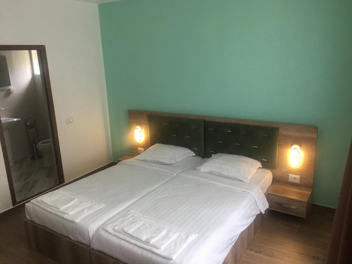 Vila Alexander B&B Valbone Buitenkant foto